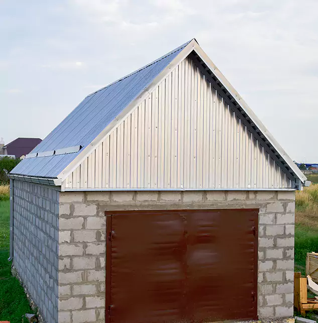 Trusted Garage Roof Repair Company: Keeping Kent, WA Properties Sealed and Secure