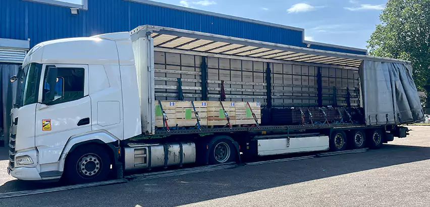 Translucent Trailer Roof Repair in Kent