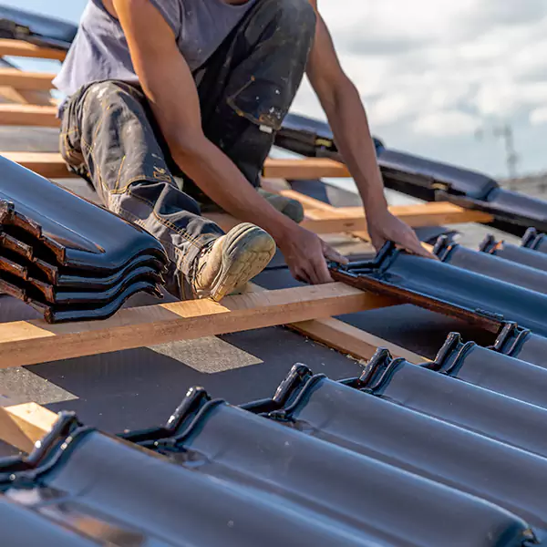 Why Kent, WA Homeowners Choose Kent Roofing Pro for Hail Damage Repairs?